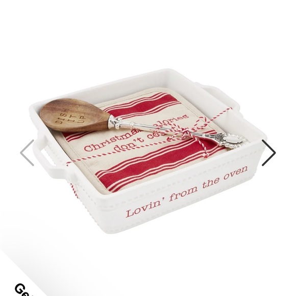 Mud Pie Other - Mudpie Christmas Baker & Trivet Set